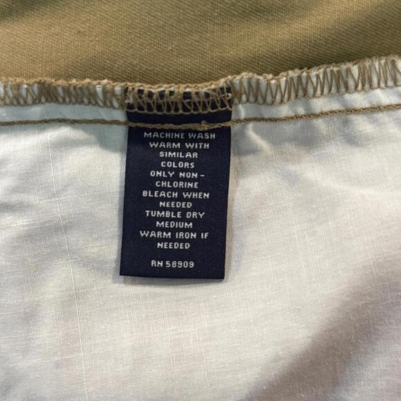 Roundtree & Yorke tan men's khaki chino shorts, waist 46 in. - Picture 5 of 5